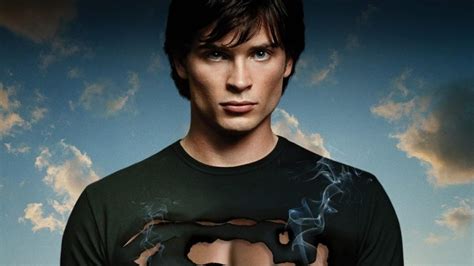 A História E Os Poderes De Clark Kent Em Smallville