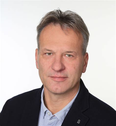 Schnäppchen entdecken · den besten preis finden Schulz_Axel_Schwerin - Schwerin-Lokal