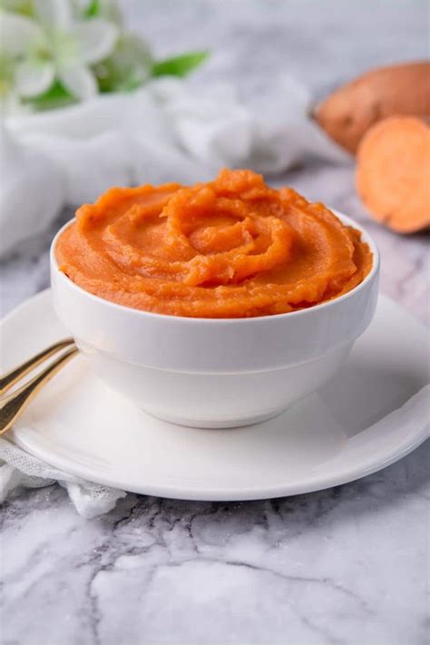 The Best Quick And Easy Sweet Potato Puree Recipe