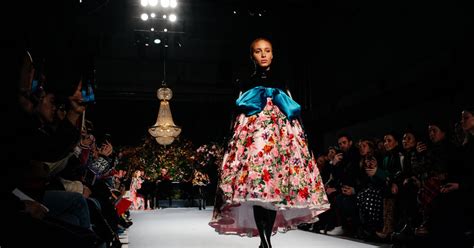 The Best Of London Fashion Week In Pictures The New York Times