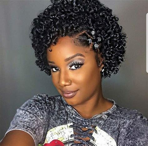 Pin By Michelle Gregory On Hairstyles Short Curly Weave Hairstyles