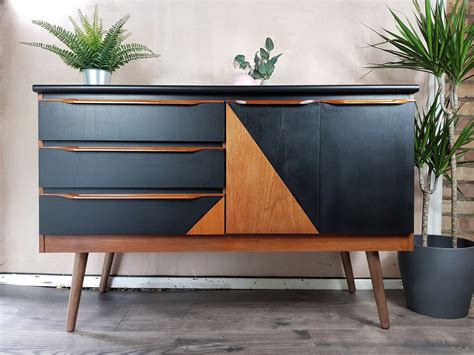 This Retro Sideboard Has Been Updated By Adding Some Modern Colourthe