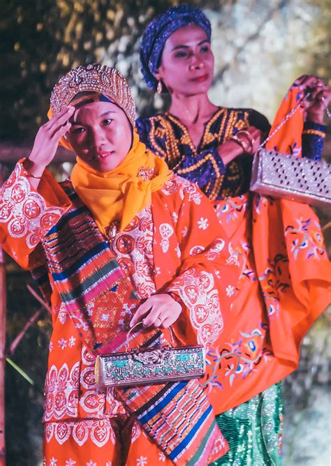 Tausug Traditional Dress Female Traditional Tausug Attire Flickr