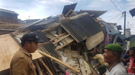 Gempa selalu menghasilkan 2 tipe getaran yaitu gelombang p gelombang primary (p) gelombang ini adalah gelombang getaran gempa yang bergetar halus dan. Panik gempa 6.0 di Jakarta | Harian Metro