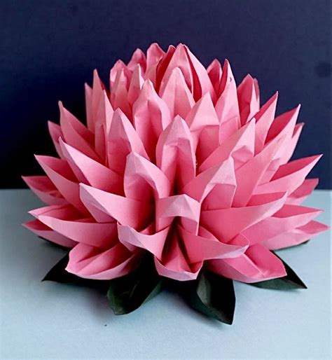 How to make paper flowers easy. Easy way to make paper lotus flower | Paper lotus, Paper ...