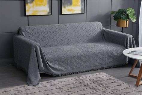 From vibrant colorful patterns to luxurious plush covers. Maintain Your Sofa Covers - Smart And Useful Maintenance ...