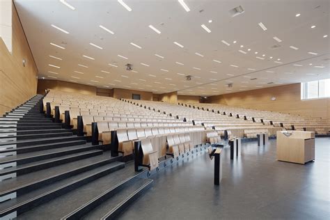 Der große Hörsaal im Hörsaal- und Medienzentrum auf dem ...