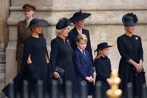 Meghan Markle Honors Queen Elizabeth At Her Funeral With Her Jewelry