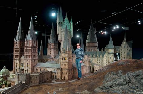 Incredibly Detailed Model Of Hogwarts Castle Used For Every Harry