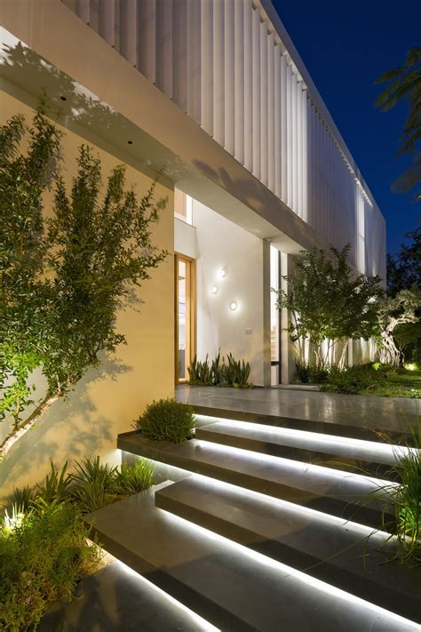 Landscaping ideas to transform your front yard. The Best Exterior House Design Ideas - Architecture Beast