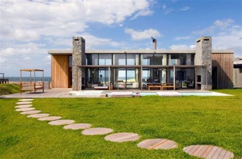Modern Beach House Designs For Fascinating Living House Viahousecom