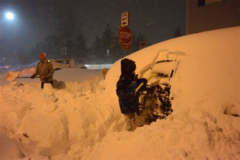 Buffalo Pounded By Worst Snow Storm In 40 Years Snow Storm Storm Snow