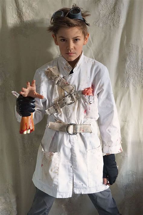 Pin By Stella On Couture Halloween Mad Scientist Halloween Costume