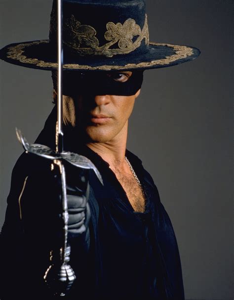 In 1992, antonio banderas was an established star of spanish cinema. zorro antonio banderas - Google Search | Zorro filme ...