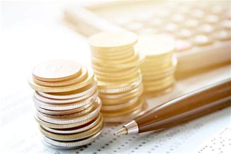 The first thing i did was pull up its official annual report as filed with the sec. Your 2019 COLA and Federal Employee Pay Raise - FedSmith.com