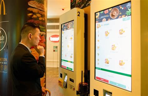 Emerging Restaurant Technology Trends To Watch Out For In 2022