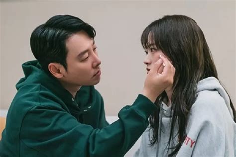 Jadwal Tayang Delightfully Deceitful Episode 9 Sinopsis Lee Ro Um Jatuh Cinta Pada Han Moo
