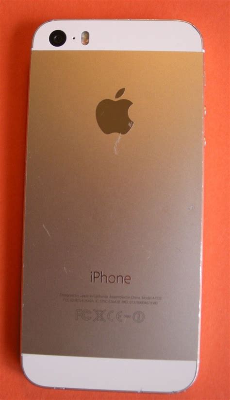 New Original Apple Iphone 5s Gold 16gb Factory Unlocked 45000
