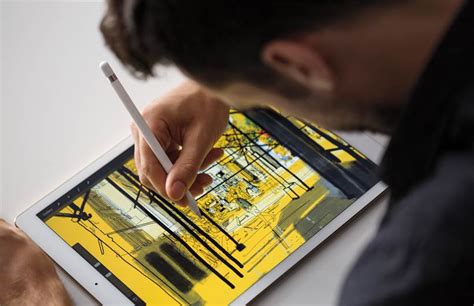 There are a ton of drawing apps, art apps, painting apps, and sketch apps available now to creatives, each with its own usp. UMake è l'app 3D Sketching che hai sempre desiderato