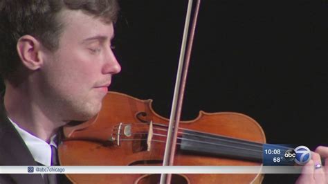 Chicago Rallies Around Russian Violinist Who Recently Came Out As Gay Abc7 Chicago