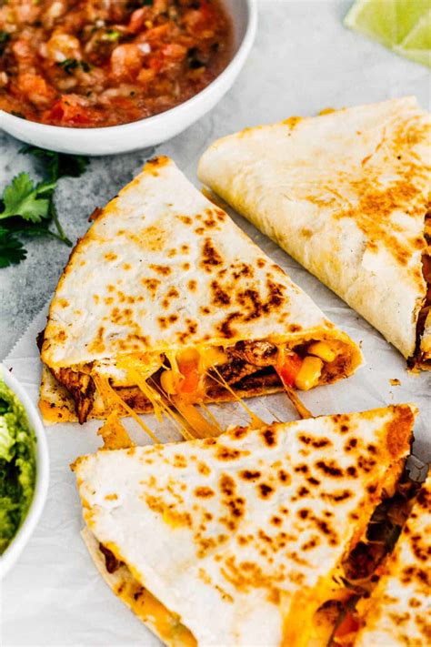 Easy Chicken Quesadillas Recipe To Make At Home How To Make Perfect Recipes