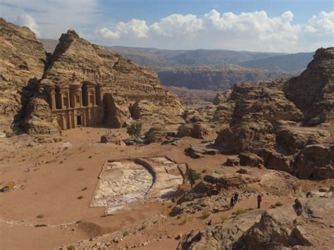 How To Get From Amman To Petra In Jordan Backpack Adventures