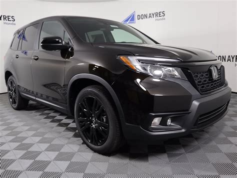 Most cars and suvs share their mechanical underpinnings with various other vehicles from within their brand, but they look so different that you'd have to be a car geek like us to know. New 2020 Honda Passport Sport