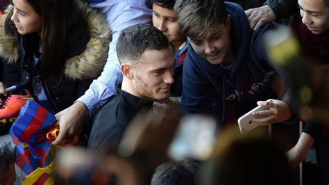 vermaelen de retour à l entraînement au barça rappelé par martinez