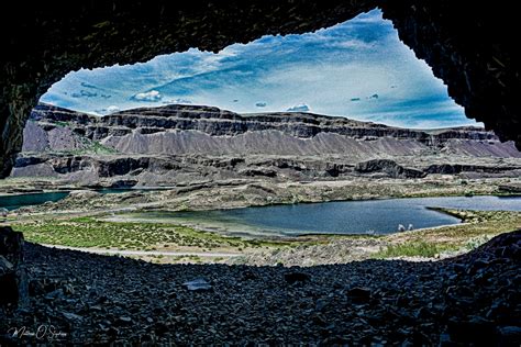 Lake Lenore Caves On The Trail Of Adventure