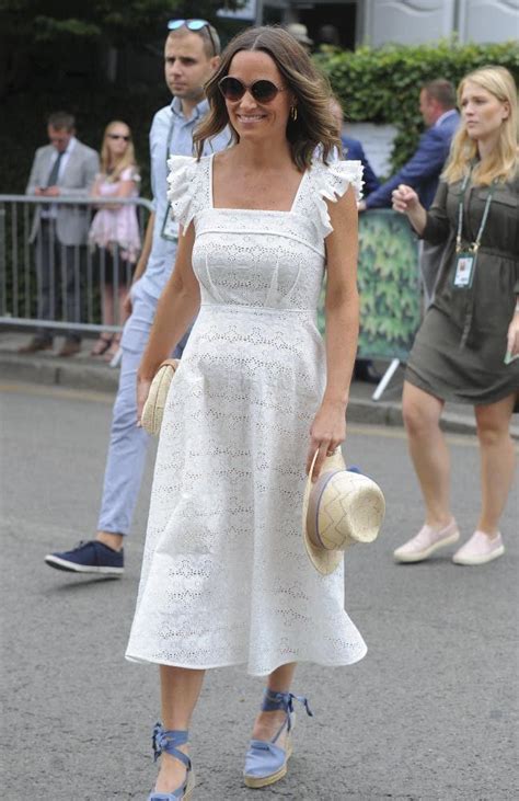 Pregnant Pippa Middleton Looks Elegant In White At Wimbledon Catch News