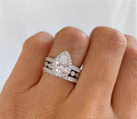 3 0 Ctw Pear Shaped Wedding Ring Set Halo Wedding Ring Teardrop