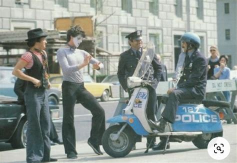 Great savings & free delivery / collection on many items. Modern Vespa : 1981 NYC POLICE P200E VESPA NEEDS LOVE