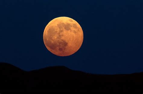 Is today a full moon in california. See it! This weekend's full moon | Today's Image | EarthSky
