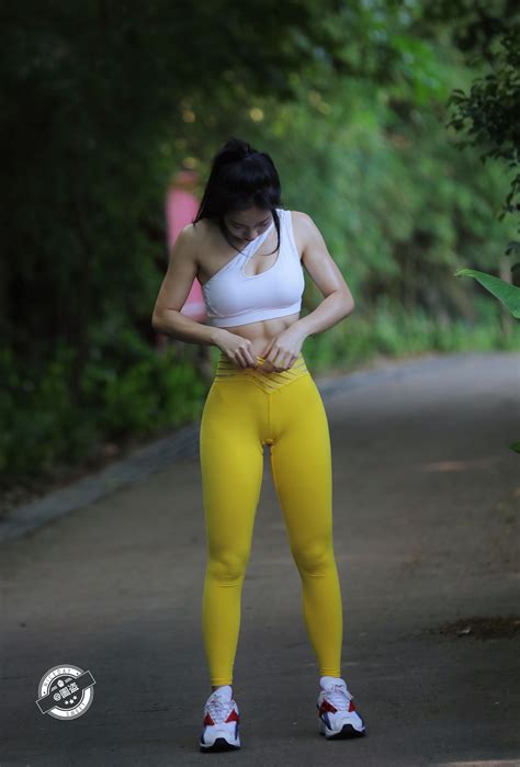 街角美人 0201 05b 011 2136×3152 Yoga Pants Girls Girls In Leggings Sport Girl Bollywood