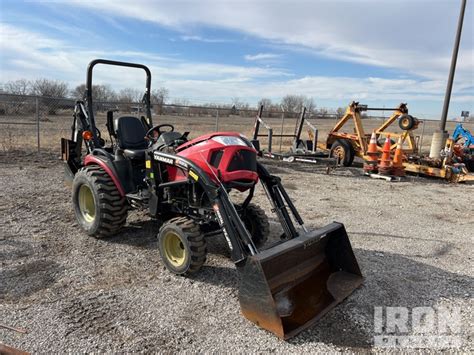2018 Unverified Yanmar Sa24 4wd Tractor W Backhoe Attachment In