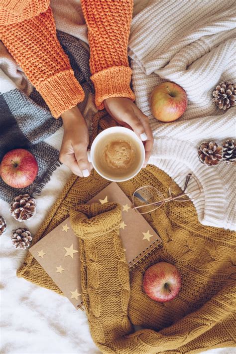 Cozy Iphone Wallpaper Best Fall Wallpapers For Your Iphones Home