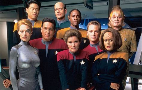 To The Journey Looking Back At Star Trek Voyager Archives