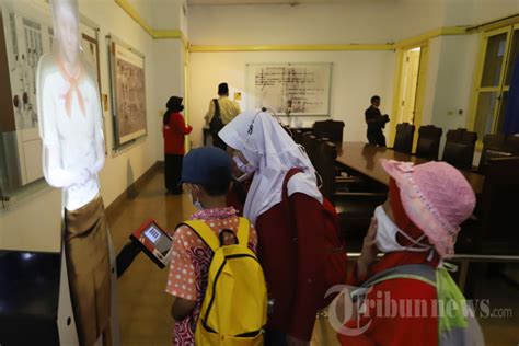 Berkunjung Ke Museum Perumusan Naskah Proklamasi Foto 5 1934790