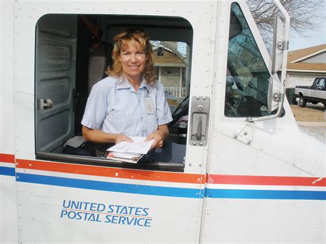 New Bipartisan Poll Americans Value Postal Service Support Direct Funding To Usps Ttd