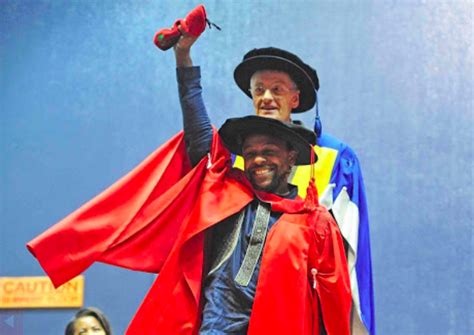 288,948 likes · 320 talking about this. Mbuyiseni Ndlozi claps back at trolls mocking his PhD
