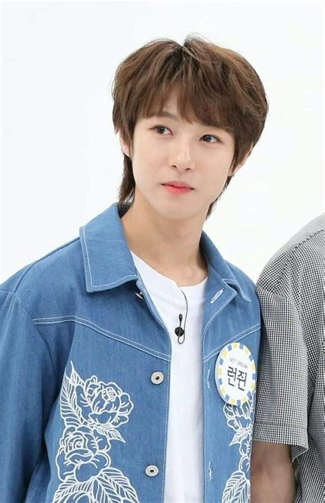 Nct Dream Renjun We Boom Mullet Hair Nct Foto Kekasih Gambar Pacar