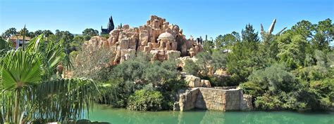 But his hopes of finding the american dream end in a nightmare of greed, ignorance, and pollution. Islands of Adventure: The Lost Continent | Attractions, Shops, & Dining