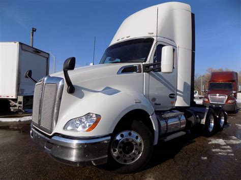2016 Kenworth T680 For Sale Day Cab Gj115725