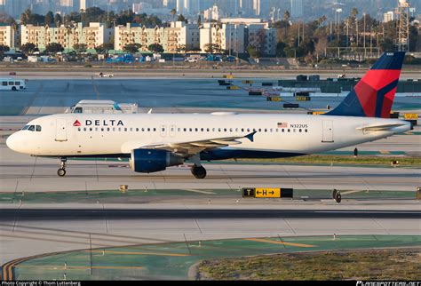 N322us Delta Air Lines Airbus A320 211 Photo By Htl Id 1062503