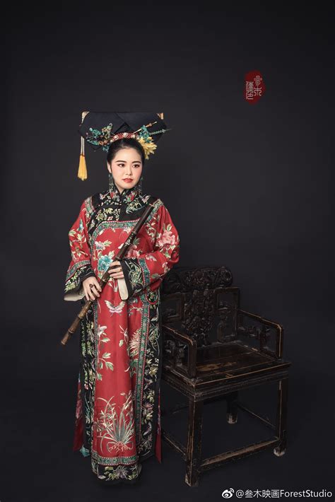pin-by-fah-m-on-qing-women-chinese-beauty,-dynasty
