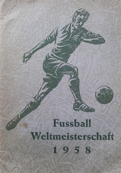 The wall should be dry, light, smooth, clean, and free of dust. fussball hintergrundbilder