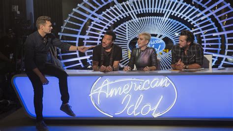 Charitybuzz 2 Vip Tickets To The Finale Of American Idol Season 2 In