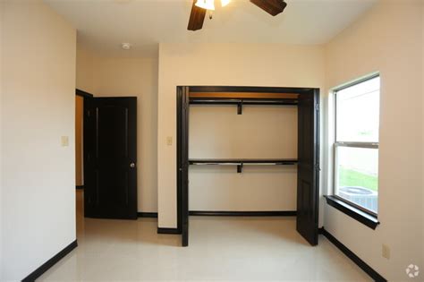 Hours may change under current circumstances Green Meadow Apartments Apartments - Laredo, TX ...