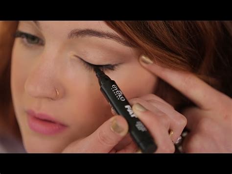 Makeup Tips How To Apply Liquid Eyeliner Saubhaya Makeup