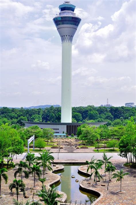 It is located in sepang district , selangor, 45 km (28 miles). Kuala Lumpur International Airport Tower Stock Photo ...